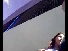 Sexo en la propiedad: Julie Kay - Ella tiene el alquiler adentro