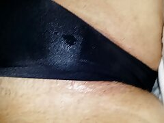 Katie cummings titty fuckin masturbación con la mano