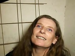 Linda chica dedos ella misma dity hablando a la cámara