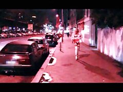 ¡Mira esta nueva película de mi culo caliente desnudándome y mostrando mi culo caliente en pantalones cortos ajustados y un minúsculo sujetador negro! Una de mis cosas favoritas para hacer es un bonito strip tease lento, y mi favori ...